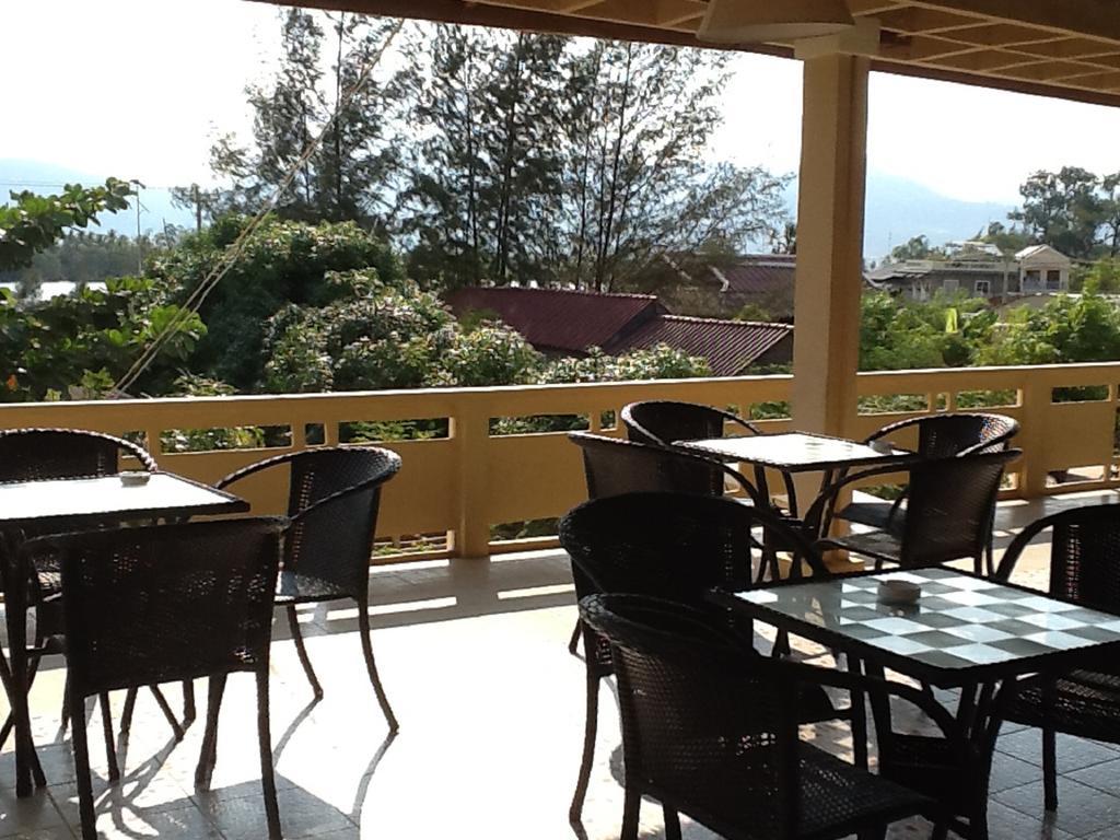 Kool Kampot Hotell Eksteriør bilde