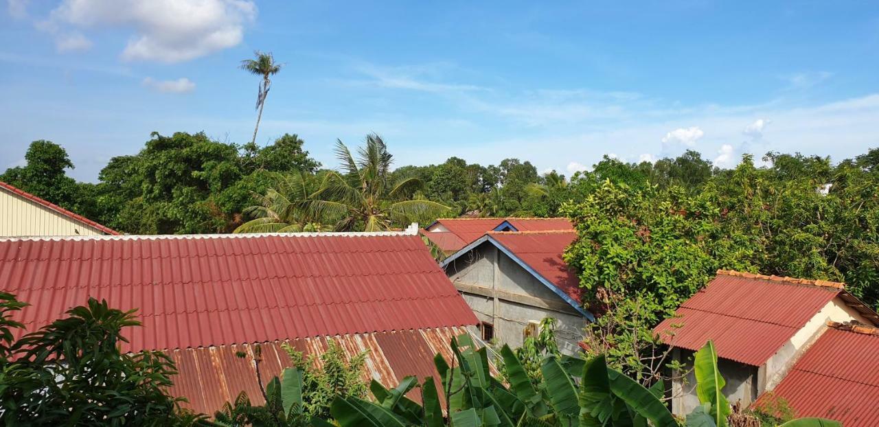 Kool Kampot Hotell Eksteriør bilde