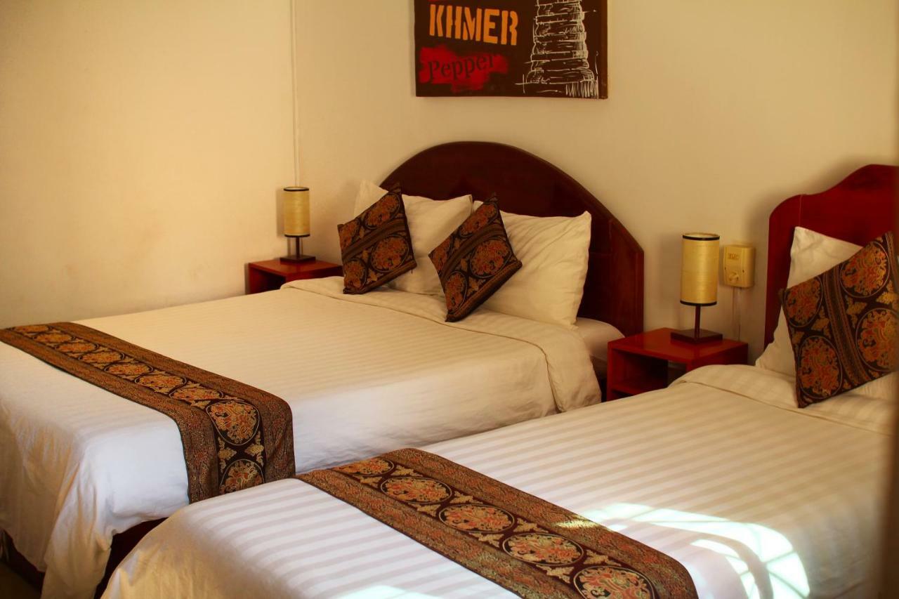 Kool Kampot Hotell Eksteriør bilde