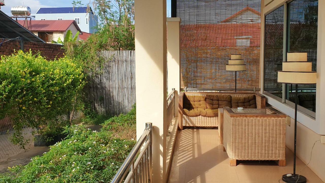 Kool Kampot Hotell Eksteriør bilde