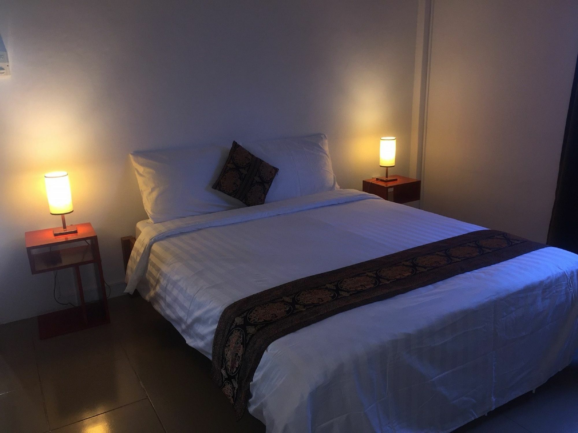 Kool Kampot Hotell Eksteriør bilde
