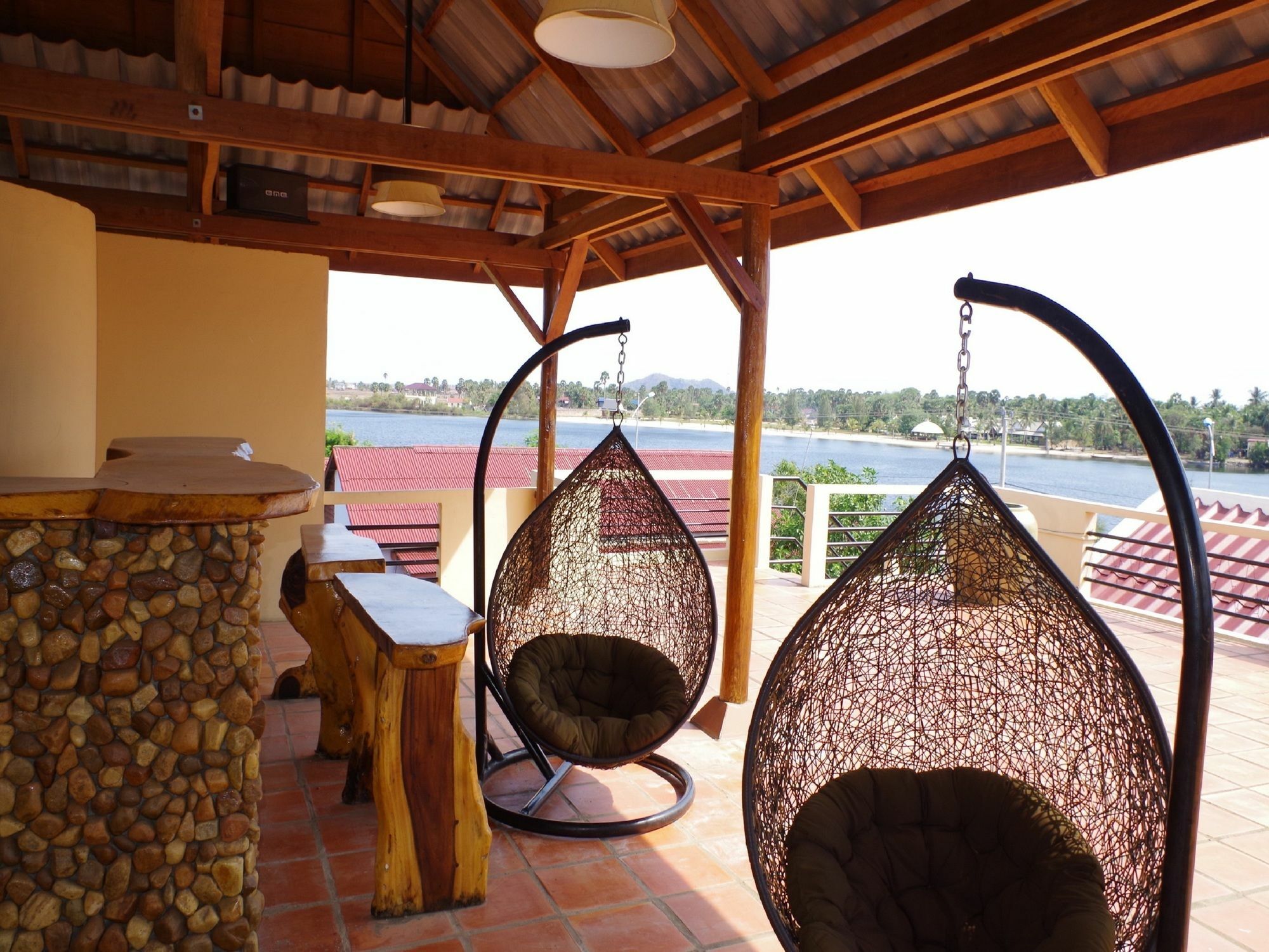 Kool Kampot Hotell Eksteriør bilde